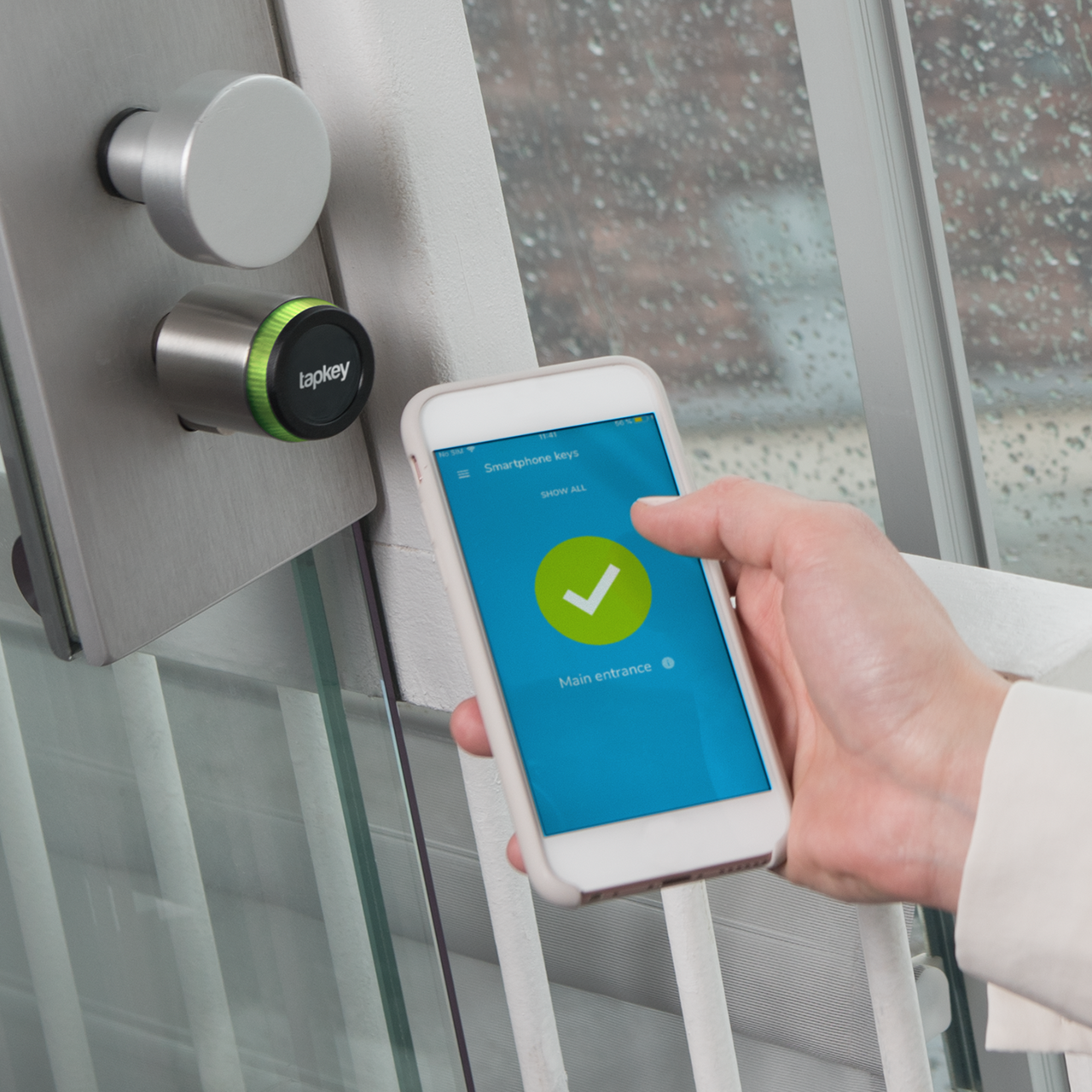upgrading to smart locks at your gravenhurst cottage - photo